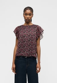 Блузка Блузка