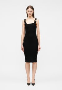 Коктейльное платье