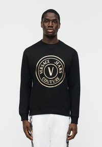 Толстовка Толстовка