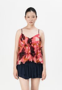 Топ на бретельках Топ на бретельках