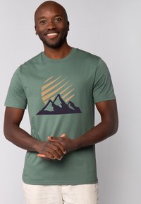 Футболка Футболка