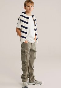 Брюки Брюки