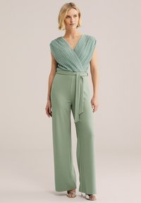 Комбинезон Комбинезон