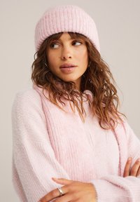 Головной убор Головной убор