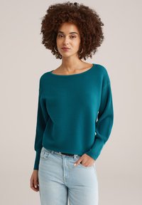 Пуловер Пуловер