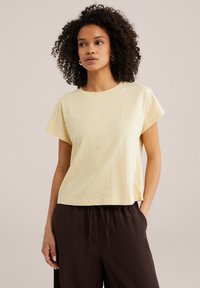 Футболка Футболка