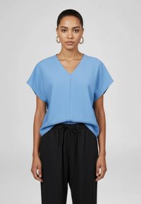 Шифоновая блузка