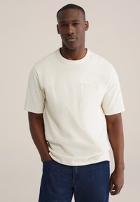 Футболка Футболка