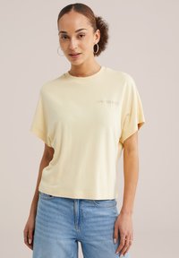 Футболка Футболка