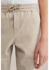 Шорты Шорты