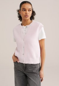 Жилет Жилет