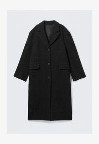 Шерстяное пальто