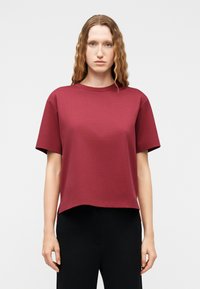 Футболка Футболка