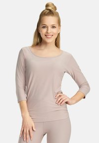 Майка с рукавом три четверти Майка с рукавом три четверти