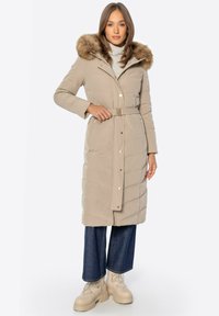 Пальто Пальто