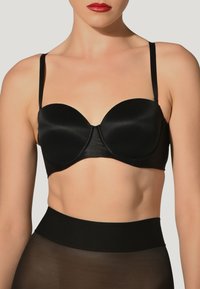 Бюстгальтер без бретелек Бюстгальтер без бретелек