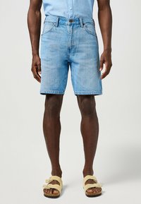 Шорты Шорты