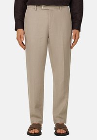 Льняные брюки Льняные брюки