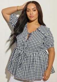 Блузка Блузка