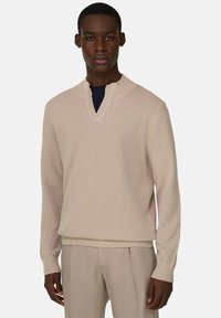 Пуловер Пуловер