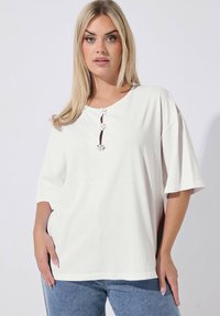 Майка с рукавом три четверти