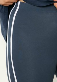 Треггинсы Треггинсы