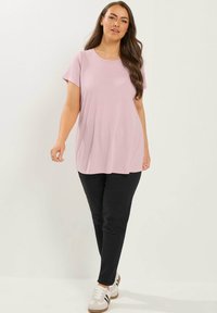 Футболка Футболка