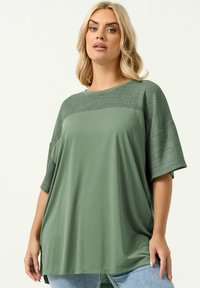 Длинная майка