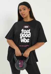 Футболка Футболка