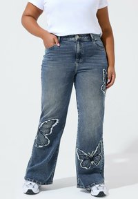 Джинсы Джинсы