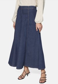 Джинсовая юбка