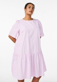 Платье Платье