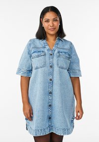 Джинсовое платье