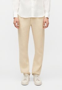 Льняные брюки