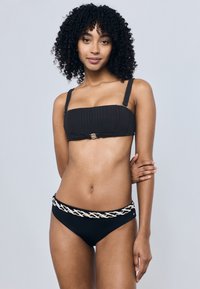 Бикини без бретелек