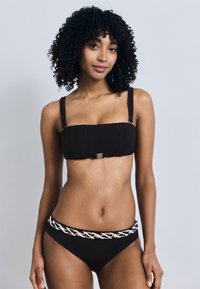 Низ от бикини