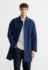 Шерстяное пальто