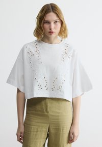 Футболка Футболка