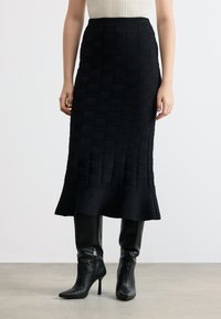 Юбка-карандаш Юбка-карандаш