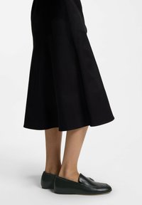 Полуботинки