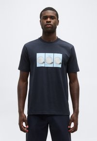 Спортивная майка