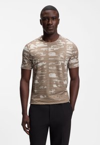 Спортивная майка