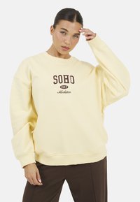 Толстовка Толстовка