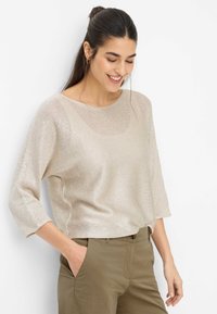 Пуловер с рукавом три четверти