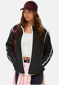 Флисовая куртка