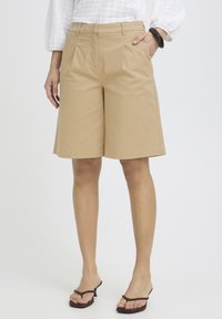 Шорты Шорты