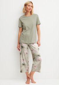 Пижама Пижама