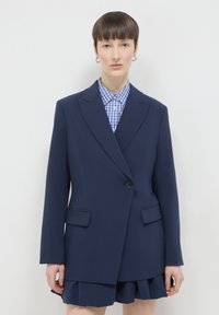 Блейзер Блейзер