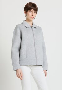 Толстовка Толстовка