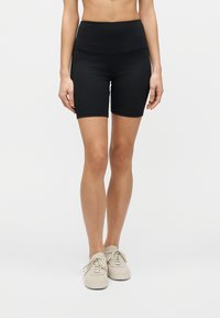 Спортивные штаны Спортивные штаны